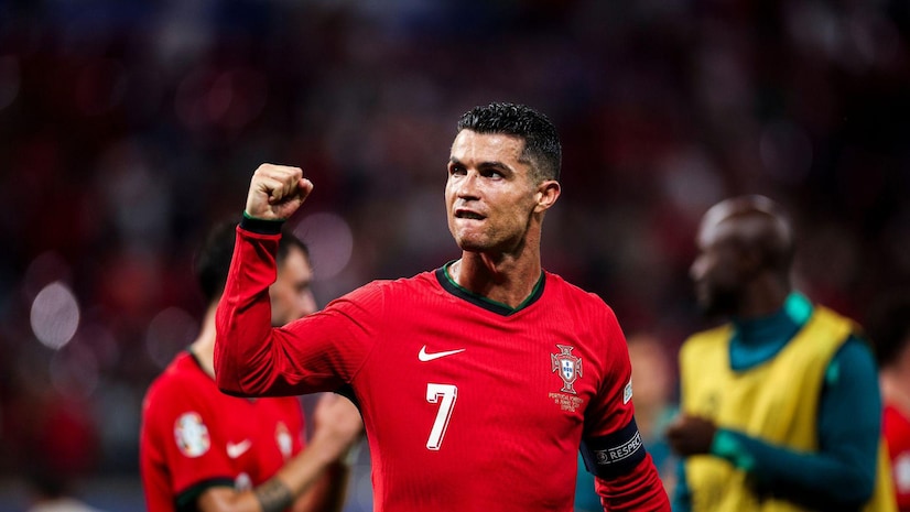 冰球——男子U20世锦赛：中国队不敌英国队.